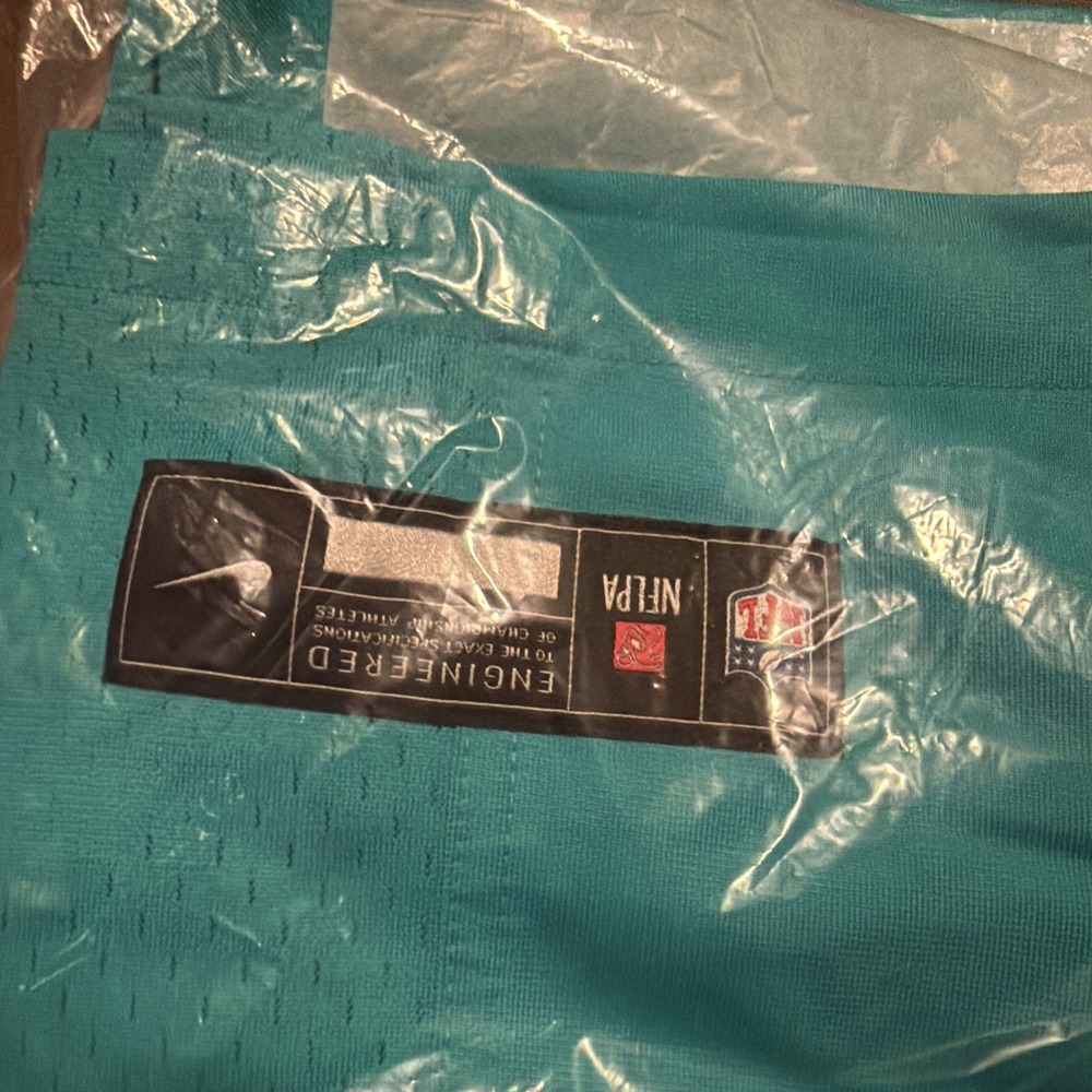 Nike Tua Tagovailoa Aqua Miami Dolphins Player Game Jersey 2XL MSRP $129.99 - Picture 6 of 6